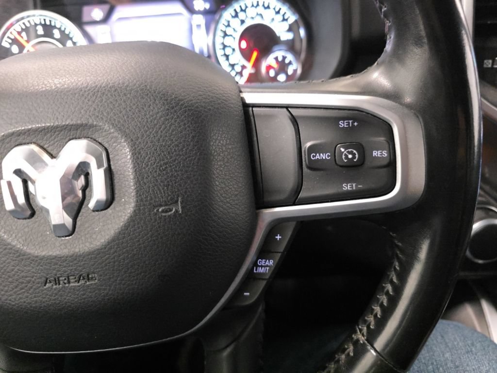 Used 2021 RAM 1500 Big Horn AWD/4WD image 16