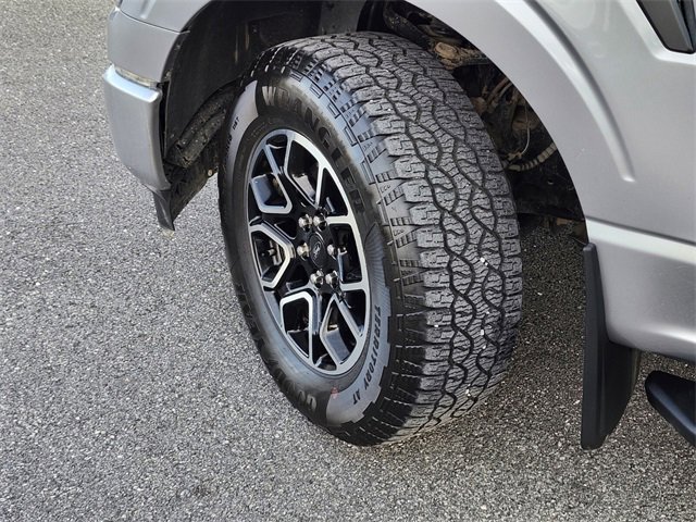 Certified 2022 Ford F150 XLT w/ Equipment Group 302A High image 31