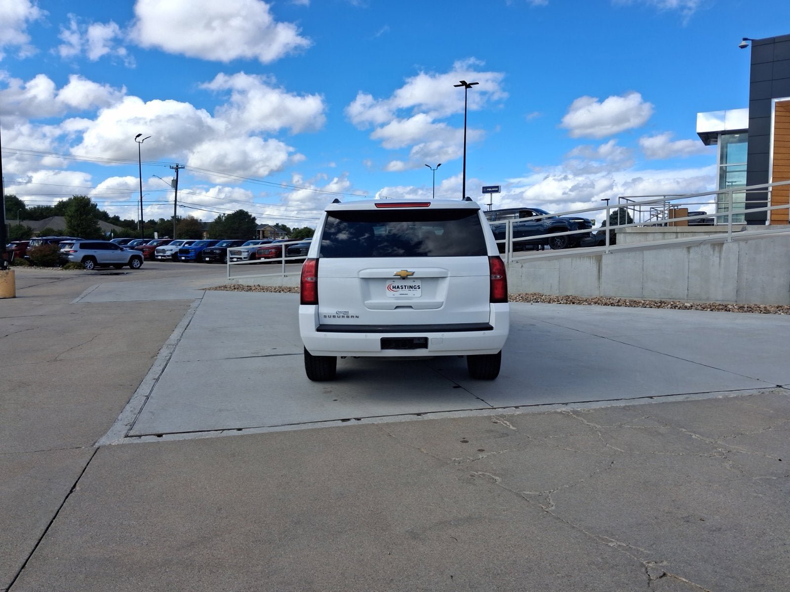 Used 2017 Chevrolet Suburban LT AWD/4WD image 4