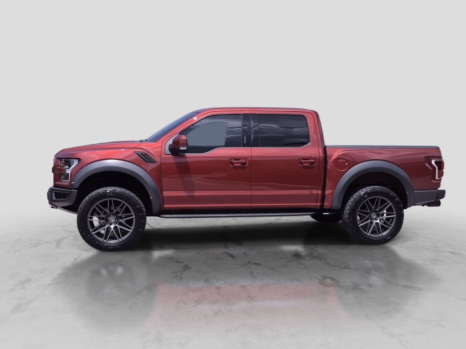Used 2019 Ford F150 Raptor w/ Equipment Group 802A Luxury AWD/4WD image 5