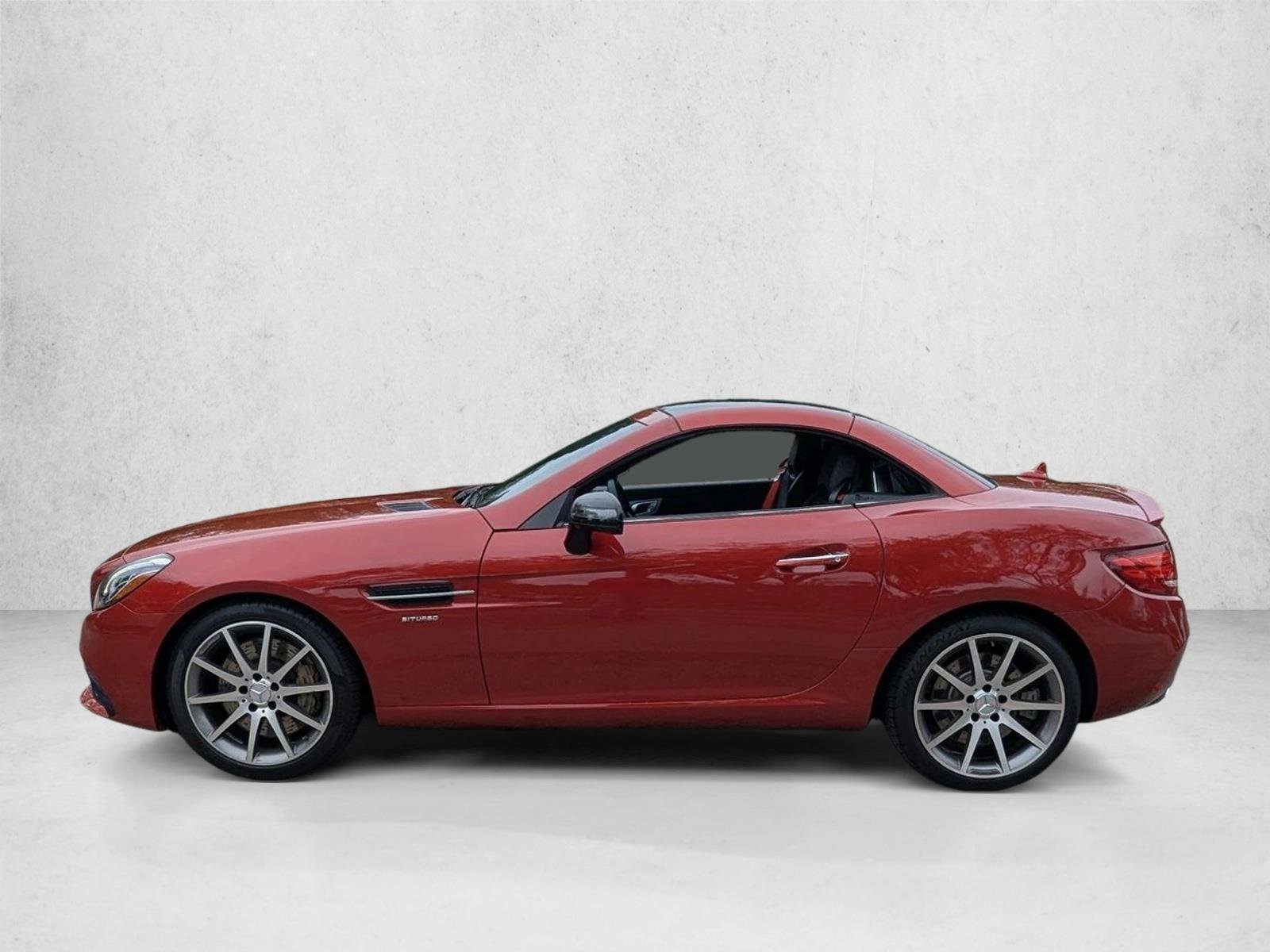 Used 2017 Mercedes-Benz SLC 43 AMG image 5