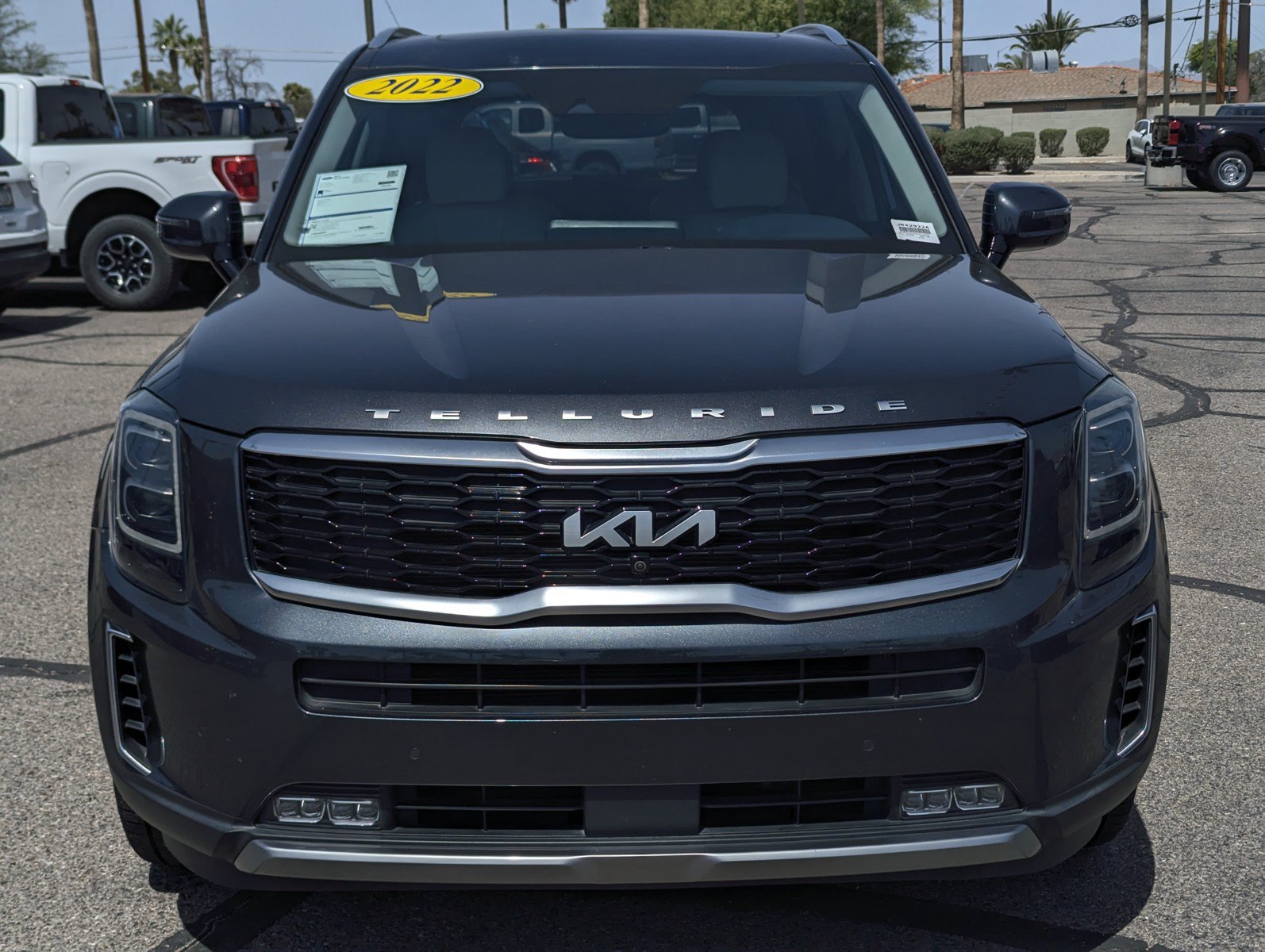 Used 2022 Kia Telluride SX w/ Towing Package FWD image 6