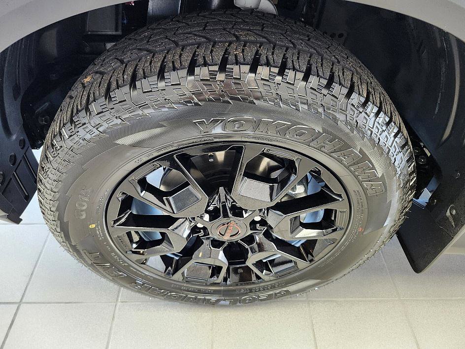 New 2025 Nissan Armada PRO-4X image 19