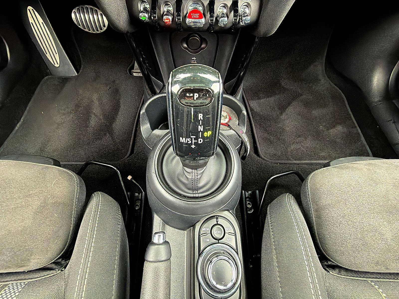 Used 2024 MINI Cooper John Cooper Works FWD image 25