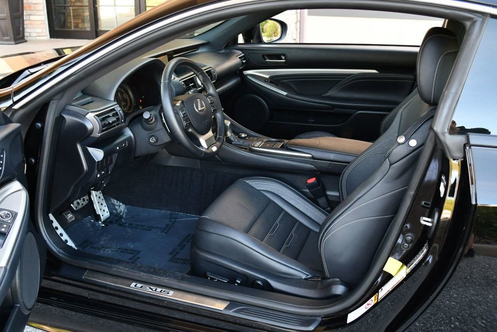 Used 2015 Lexus RC 350 w/ F Sport w/Summer Tires image 42