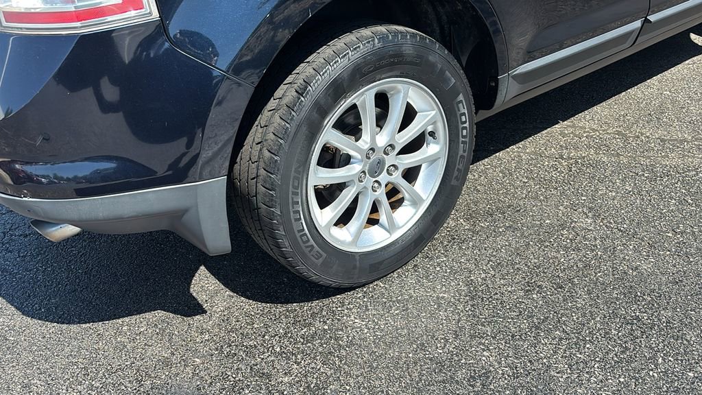 Used 2010 Ford Edge SEL image 8
