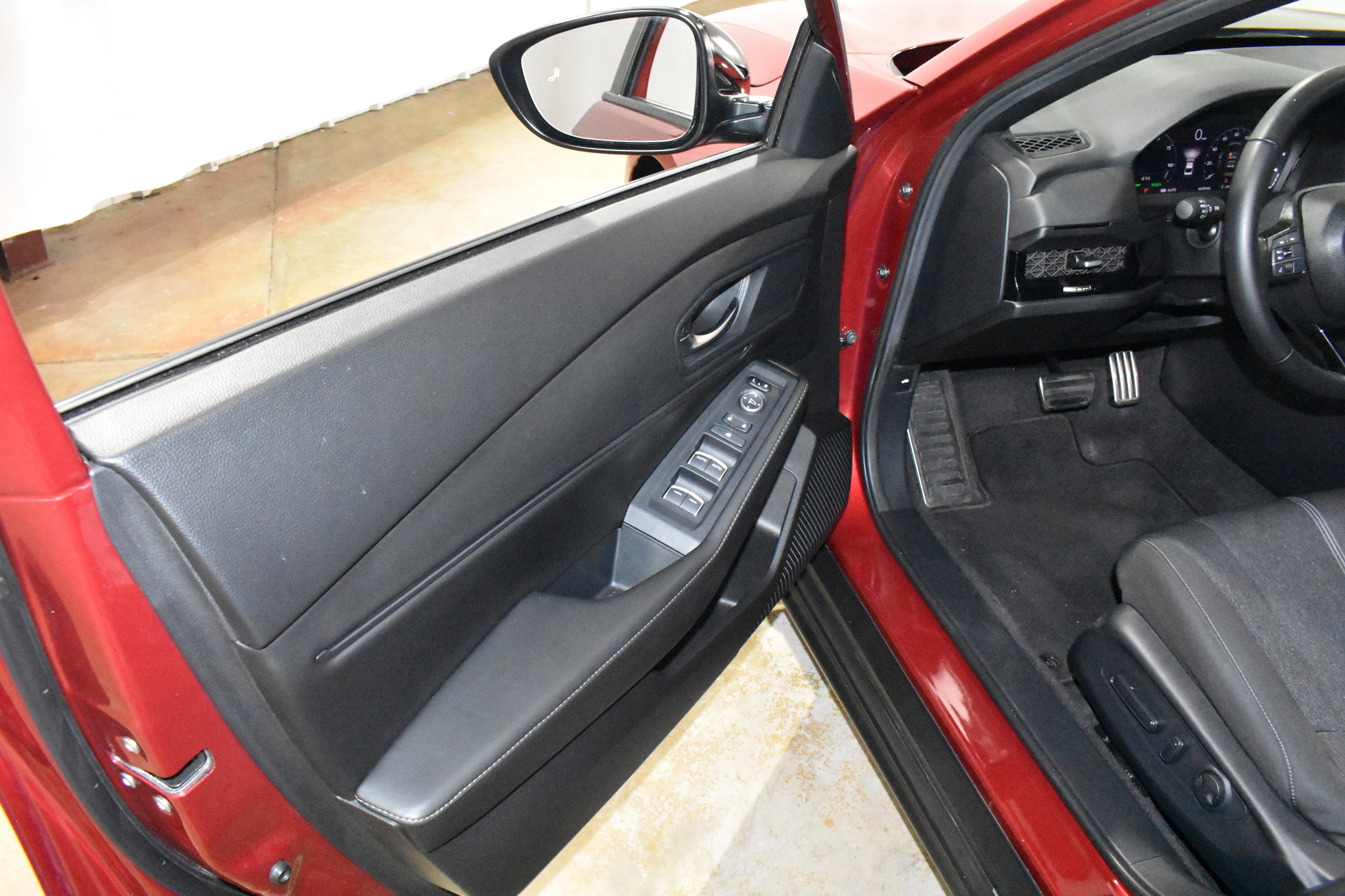 Used 2024 Honda Accord Sport image 22