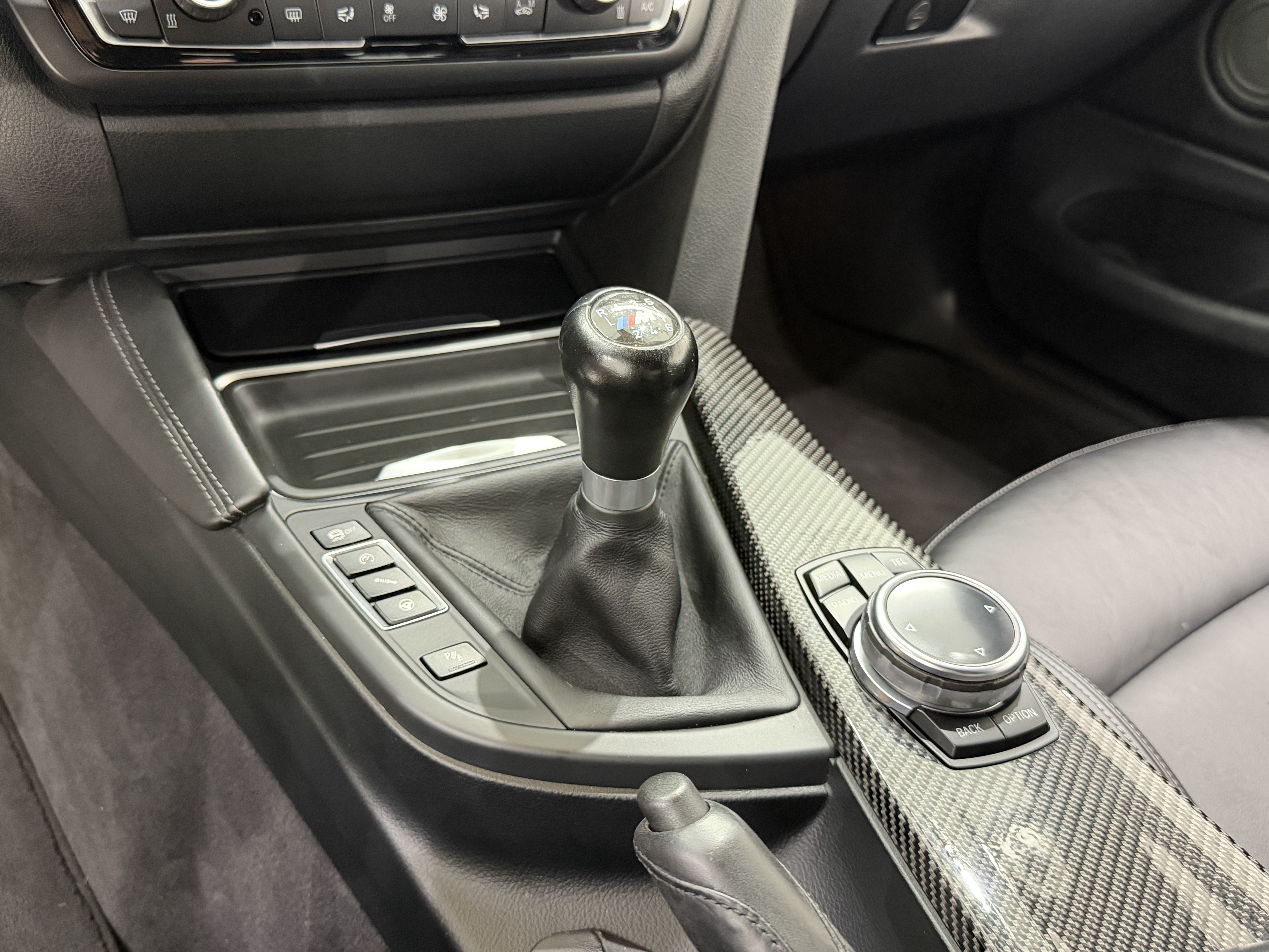 Used 2015 BMW M4 Coupe RWD image 35