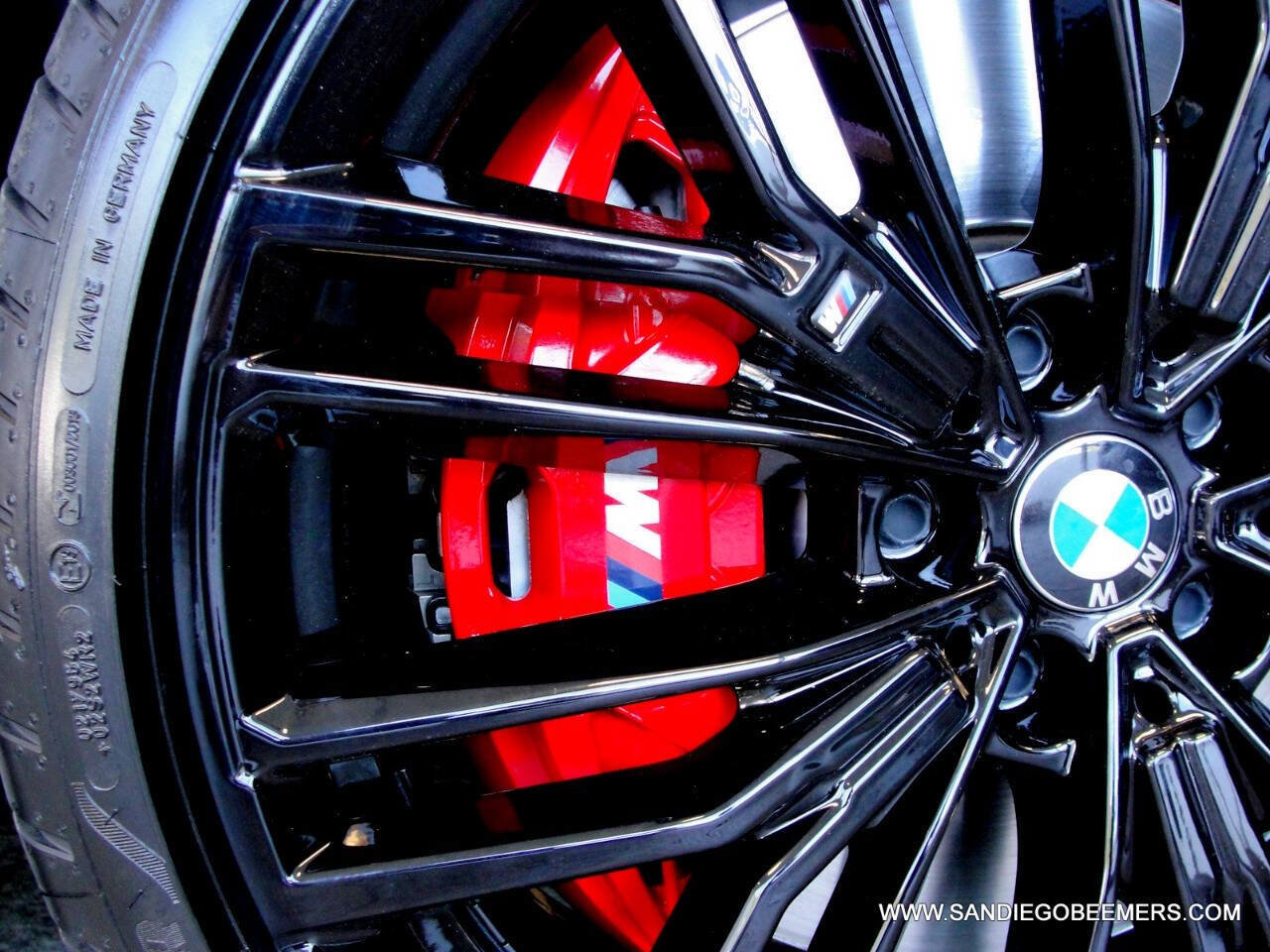 Used 2023 BMW 540i w/ M Sport Package RWD image 15