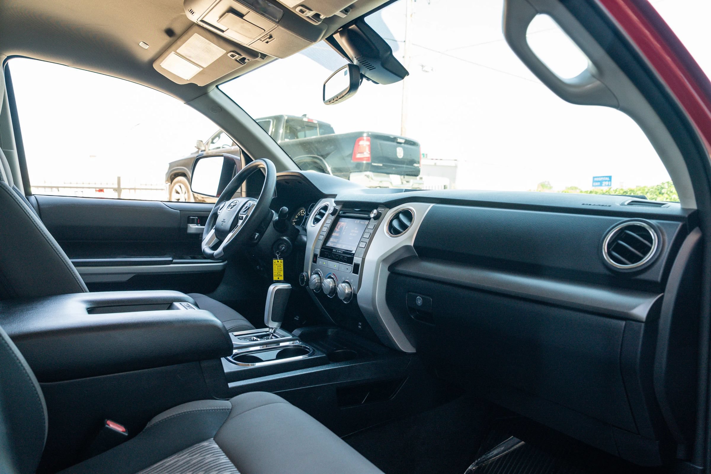 Used 2019 Toyota Tundra SR5 w/ SX Package AWD/4WD image 20