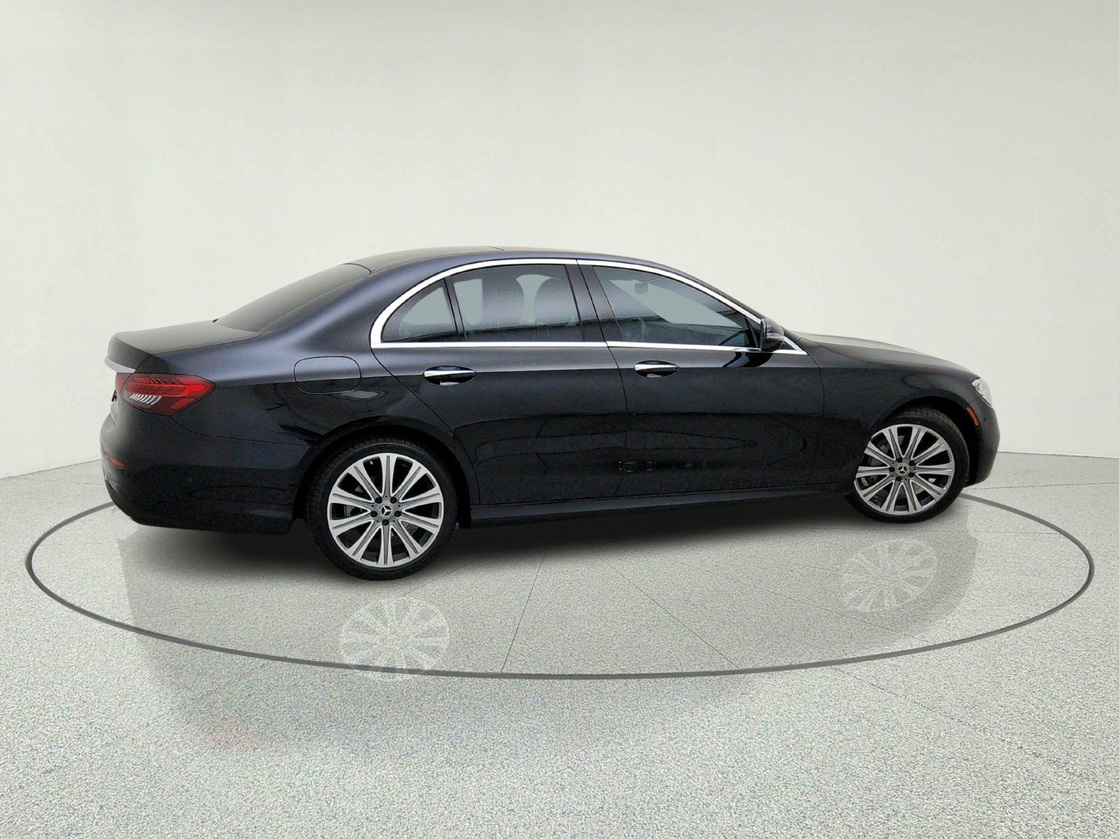 Certified 2022 Mercedes-Benz E 350 Sedan image 14
