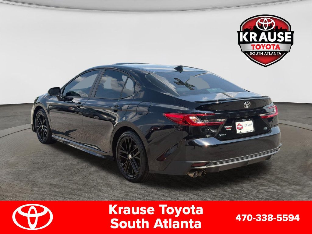 Used 2025 Toyota Camry SE w/ Convenience Package FWD image 6