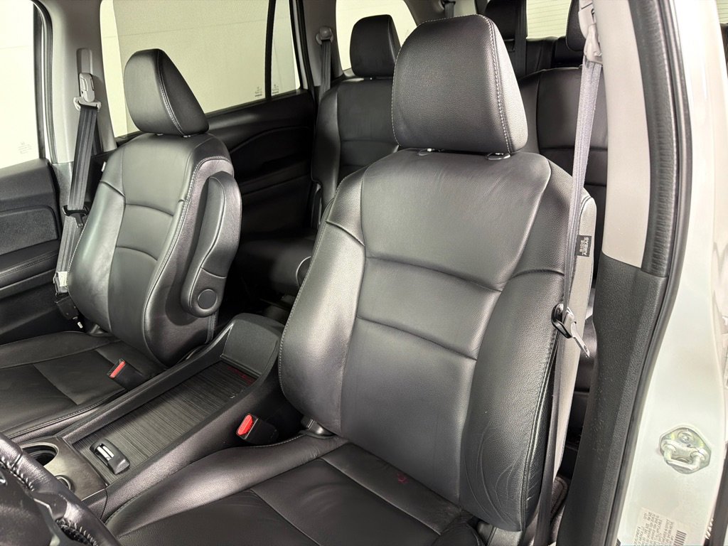 Used 2022 Honda Pilot Special Edition image 13