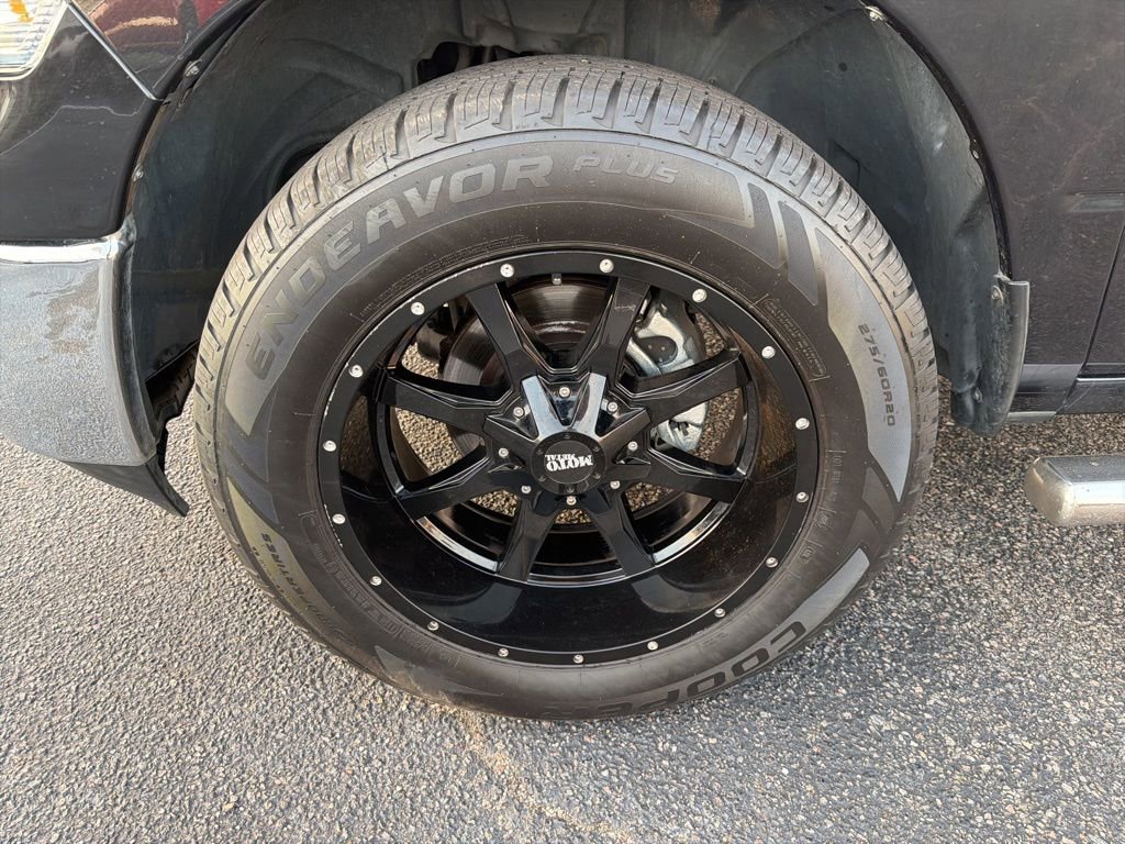 Used 2017 RAM 1500 Classic SLT image 10