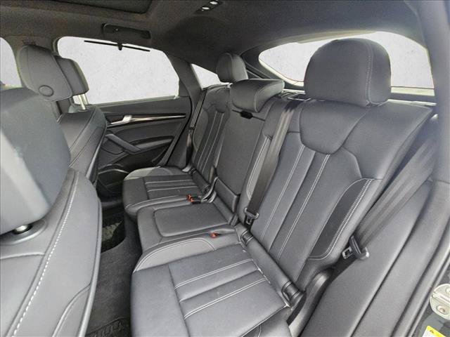 Certified 2024 Audi SQ5 Premium Plus w/ S Sport Package AWD/4WD image 9