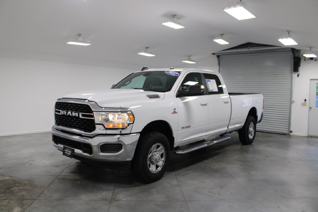 Used 2022 RAM 2500 Big Horn AWD/4WD image 4