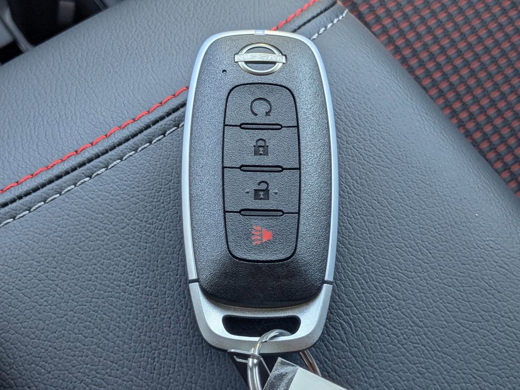 New 2026 Nissan Kicks SR w/ Illumination Package image 31