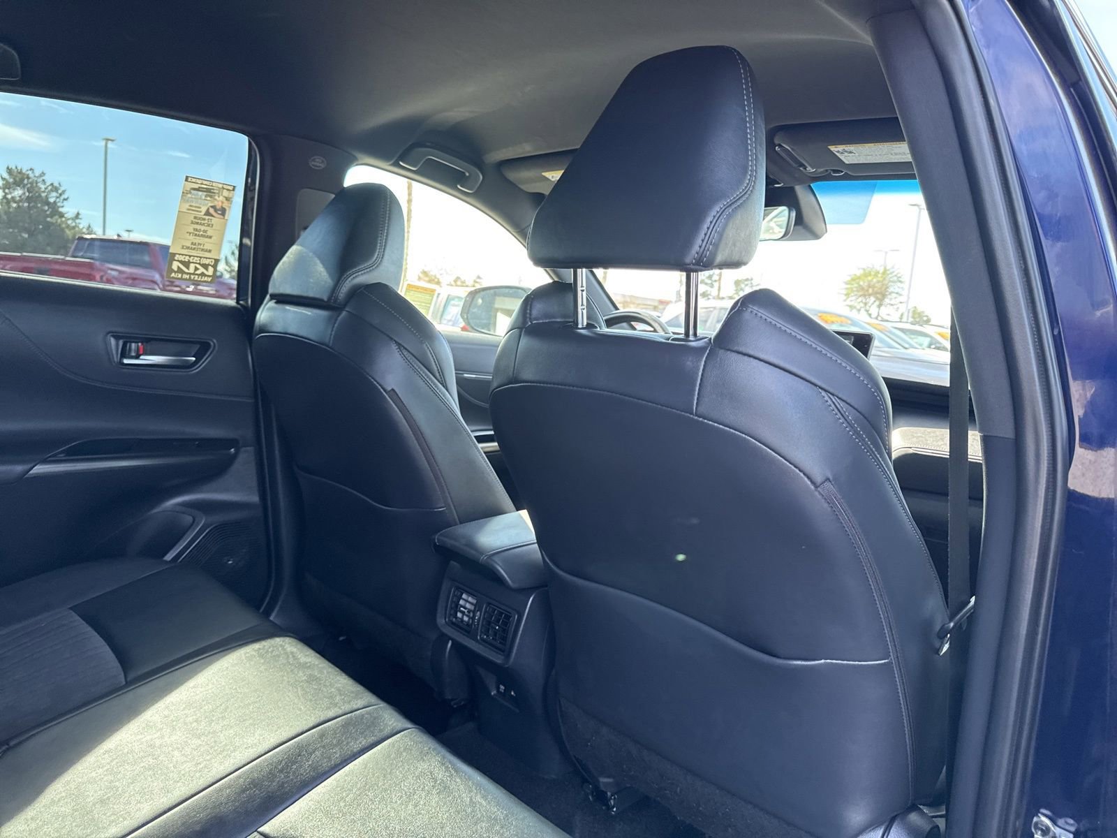 Used 2021 Toyota Venza XLE image 26