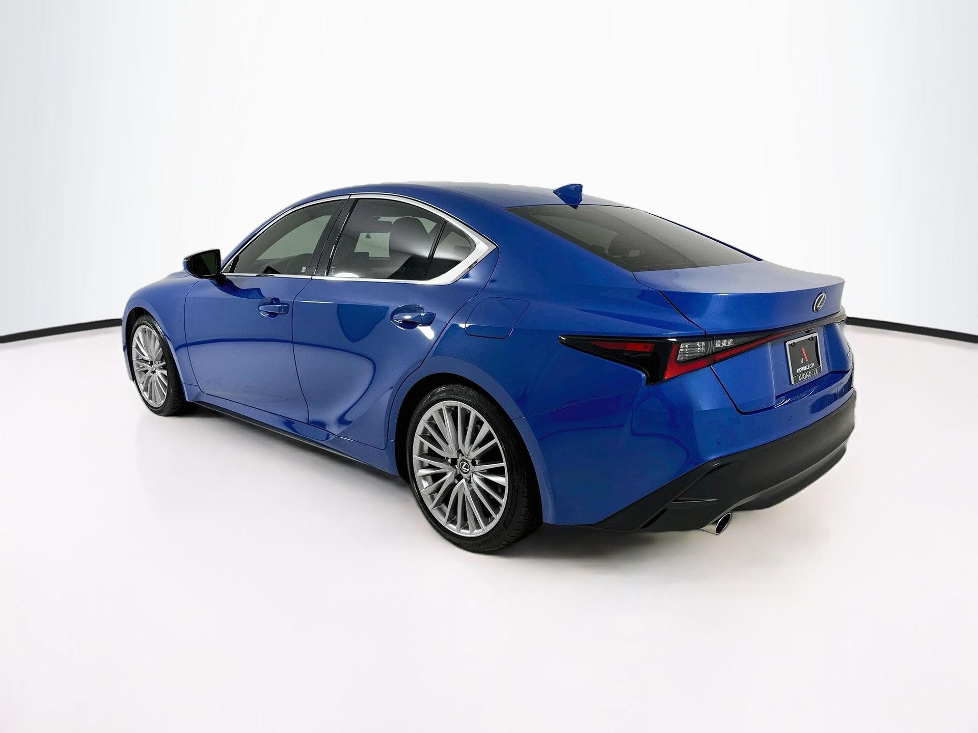 Used 2023 Lexus IS 300 w/ Premium Package RWD image 6