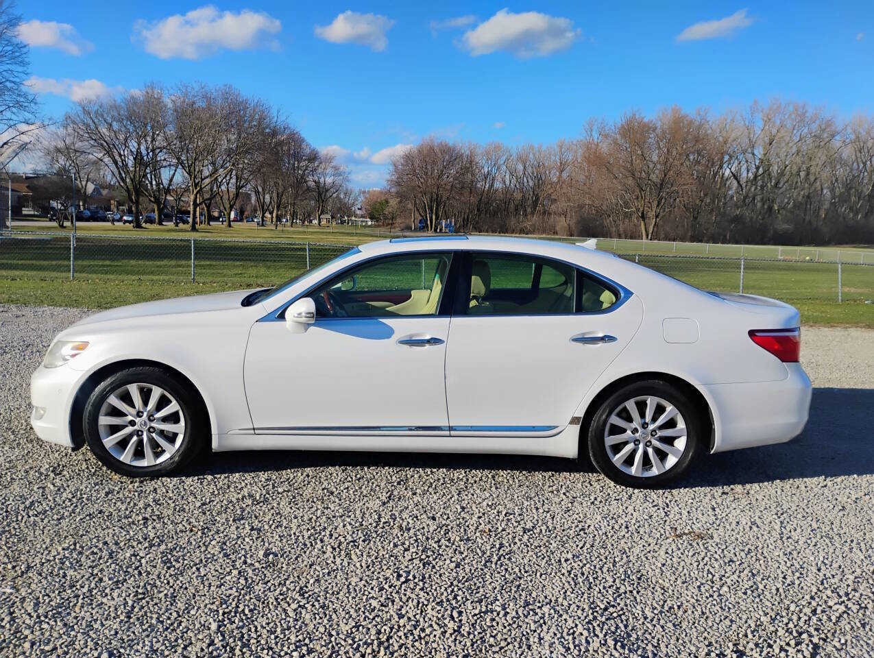 Used 2012 Lexus LS 460 AWD w/ Luxury Value Edition image 16
