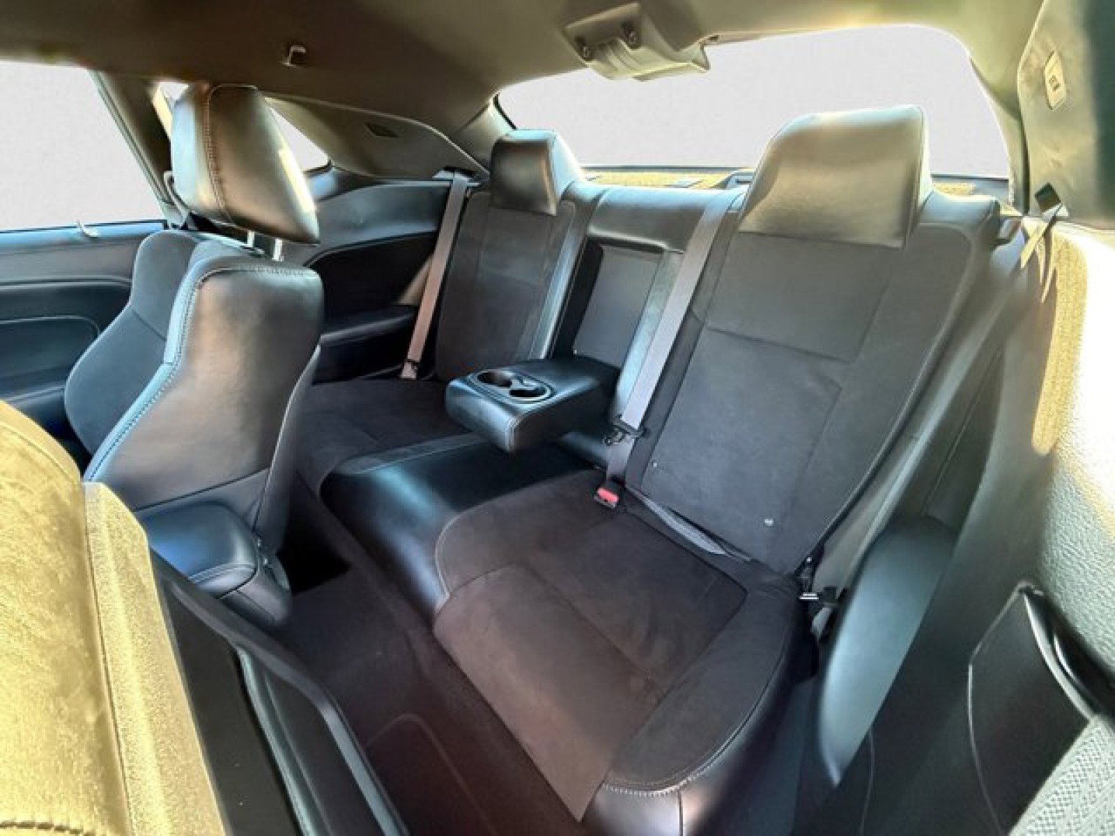 Used 2023 Dodge Challenger R/T w/ T/A Package image 17