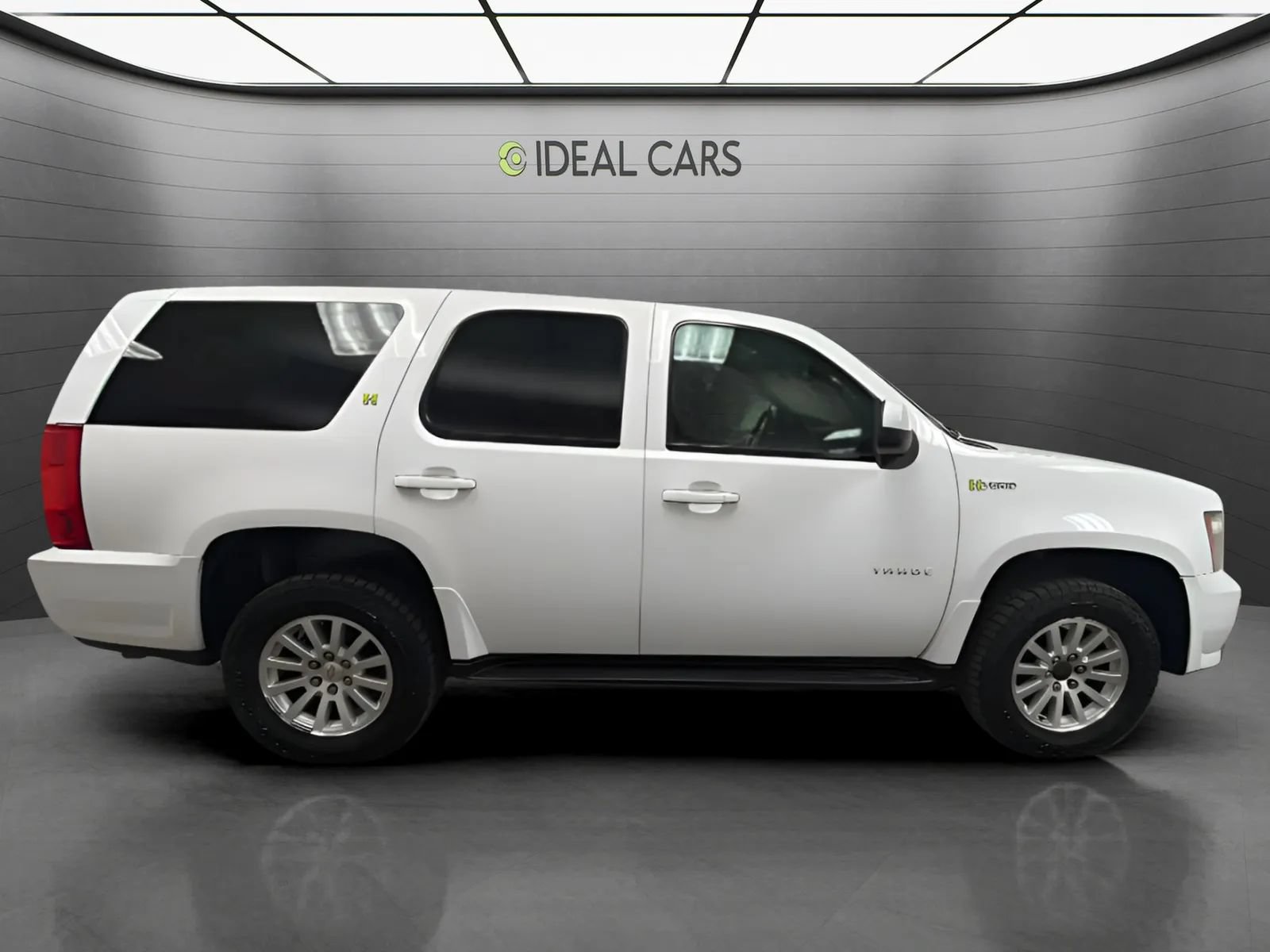 Used 2013 Chevrolet Tahoe 4WD Hybrid image 4