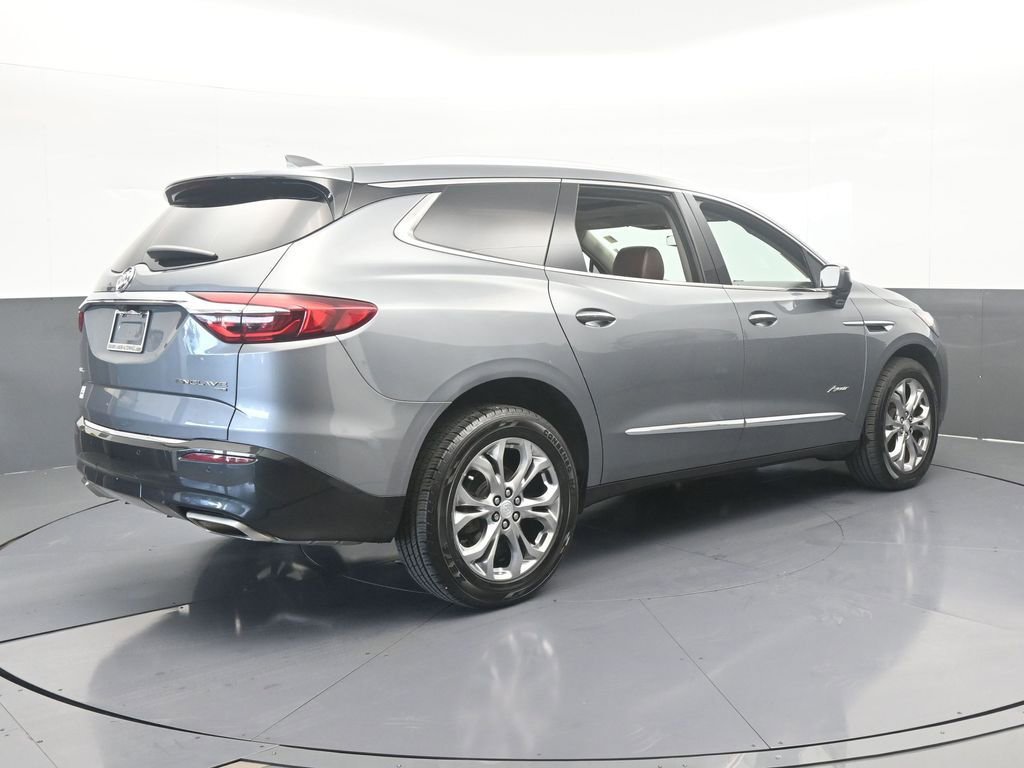 Used 2018 Buick Enclave Avenir w/ Avenir Technology Package image 6