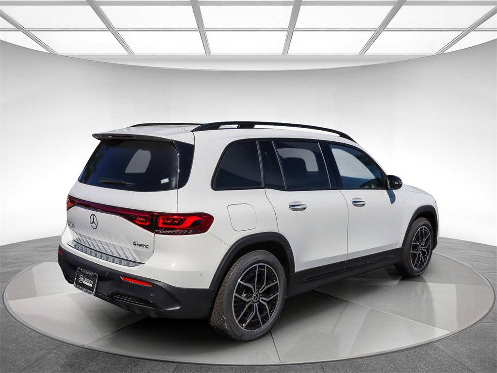 Used 2023 Mercedes-Benz EQB 300 4MATIC image 4