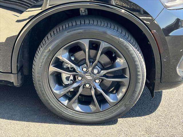 Used 2022 Dodge Durango R/T w/ Blacktop Package image 9
