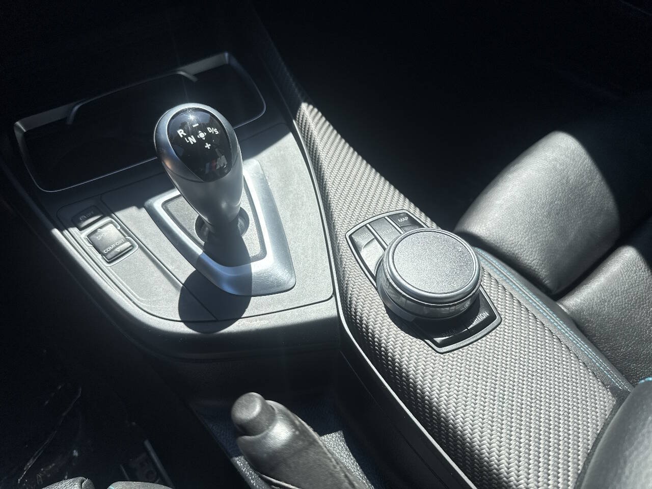 Used 2018 BMW M2 RWD image 51