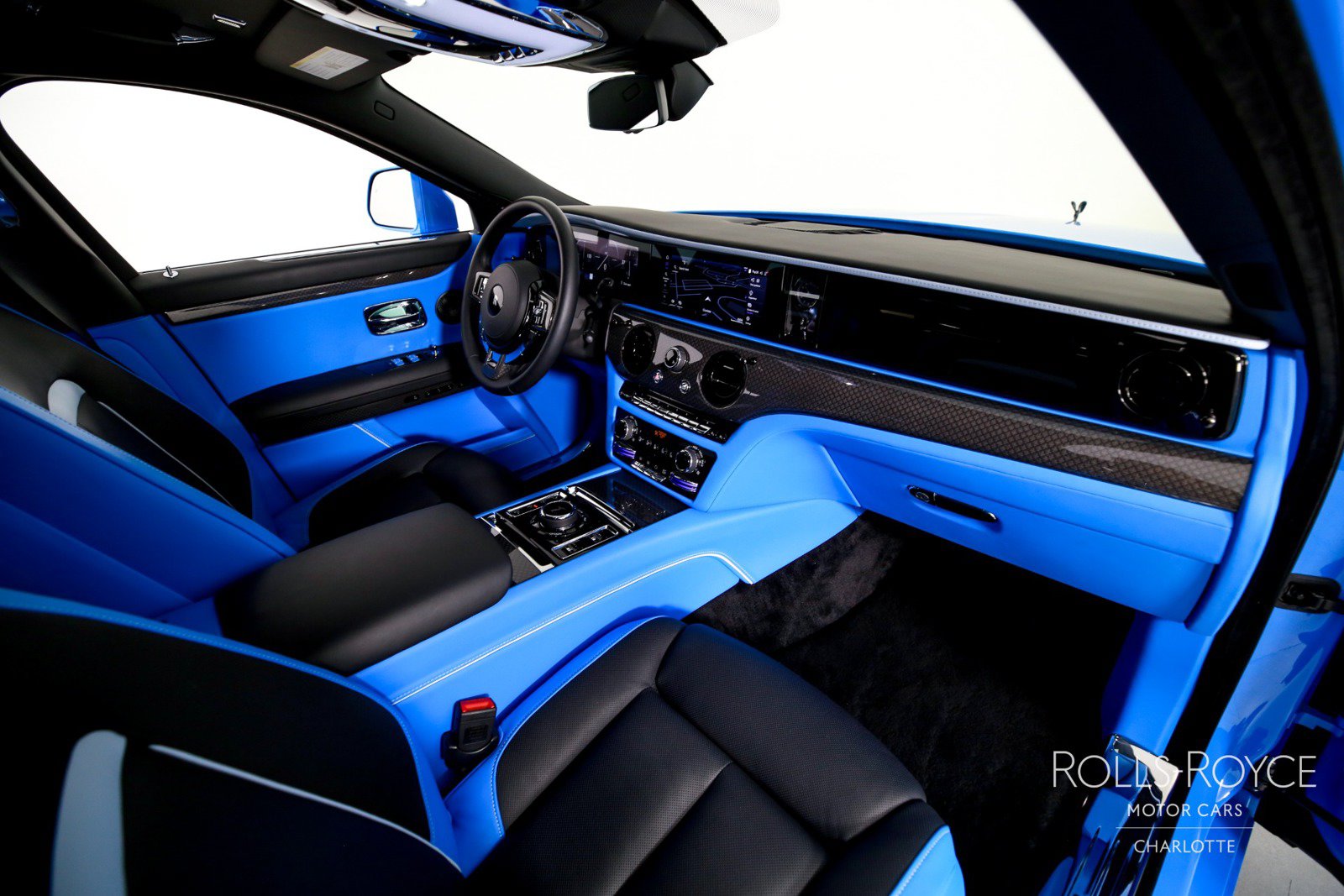Certified 2025 Rolls-Royce Ghost Black Badge AWD/4WD image 35