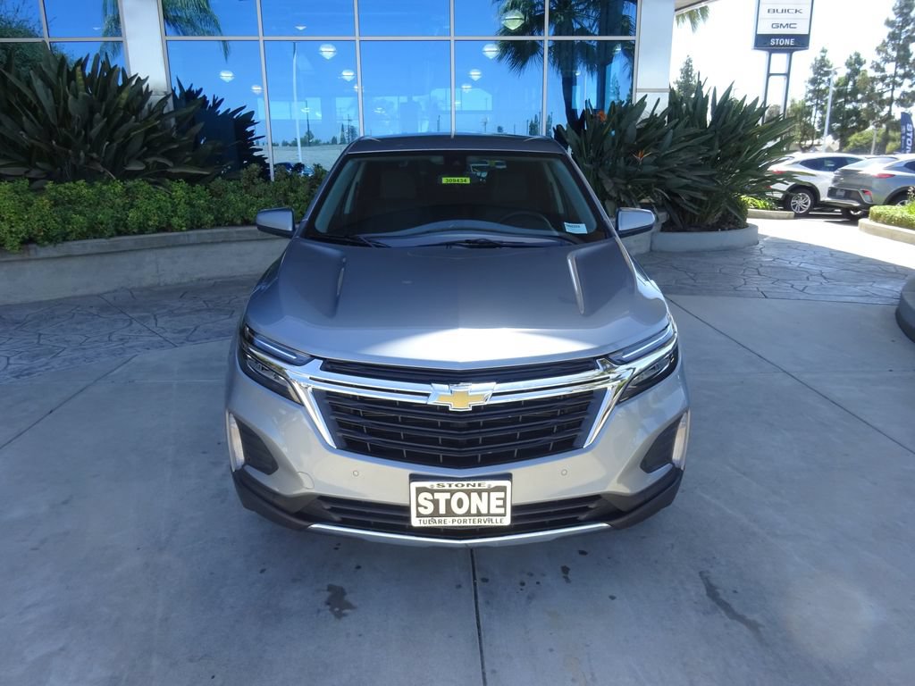 Certified 2024 Chevrolet Equinox LT FWD image 2
