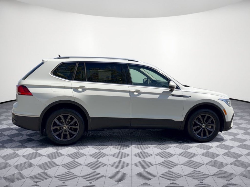 Used 2023 Volkswagen Tiguan SE FWD image 8