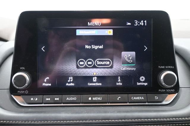 Used 2022 Nissan Rogue SV FWD image 18