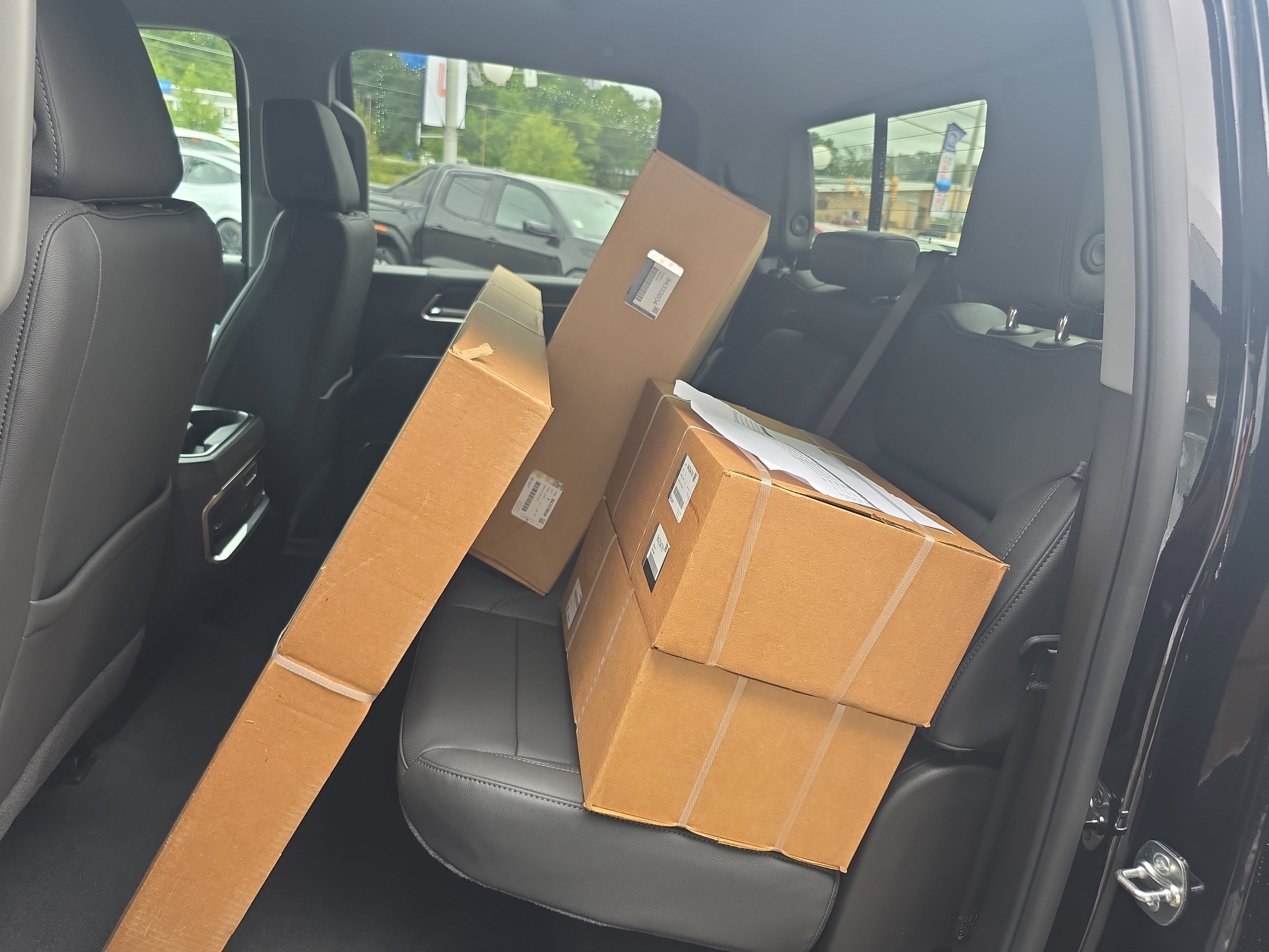 New 2025 GMC Sierra 2500 SLT w/ SLT Convenience Package AWD/4WD image 13