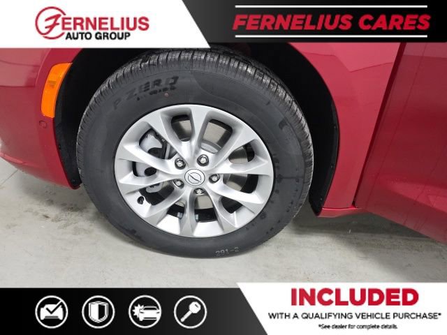 New 2026 Chrysler Pacifica Select image 13