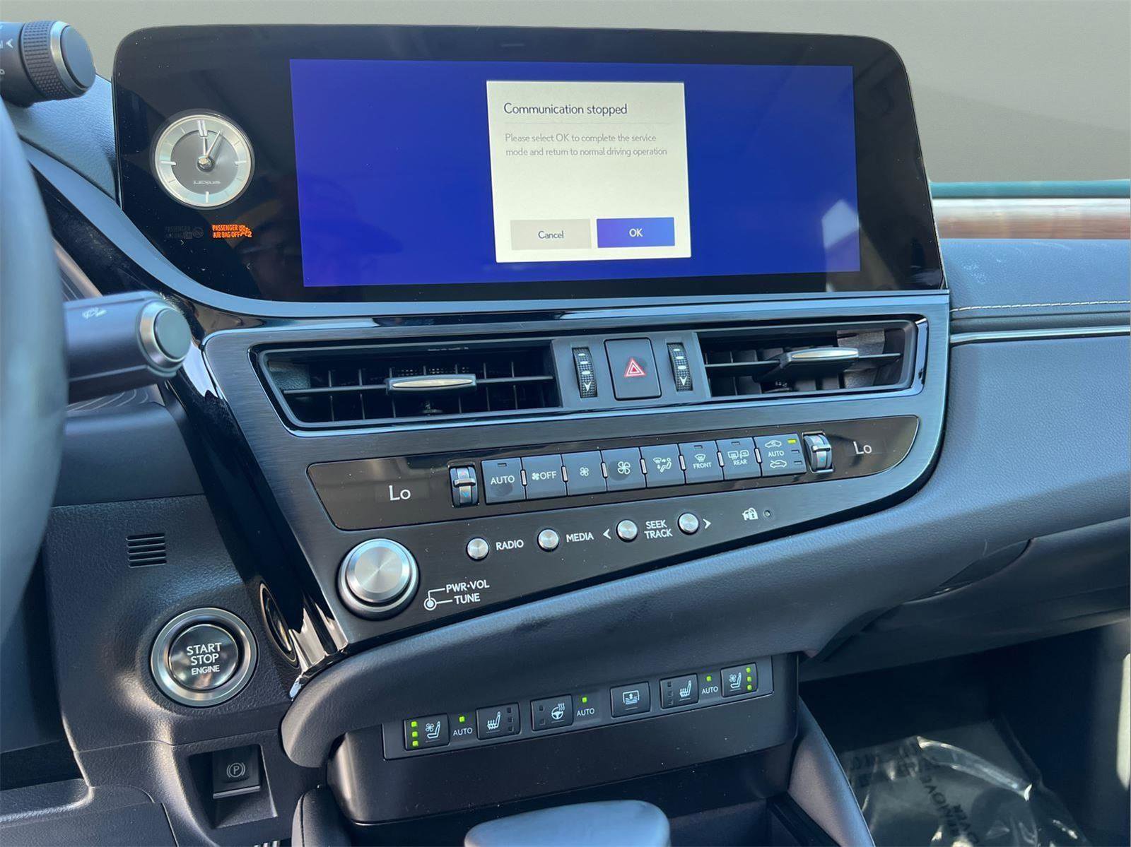 New 2025 Lexus ES 350 w/ Premium Package image 22