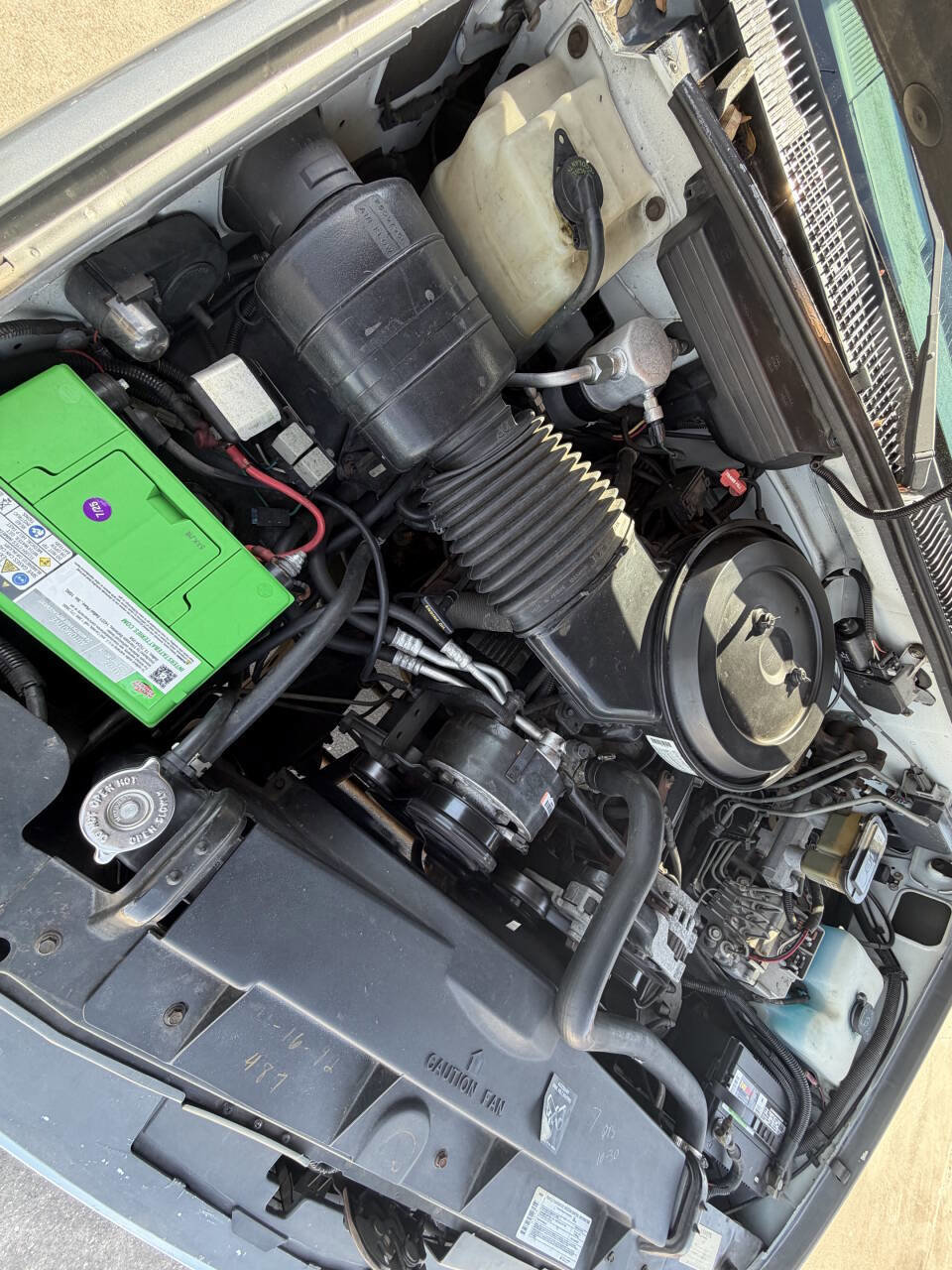 Used 1993 GMC Suburban 2500 image 19