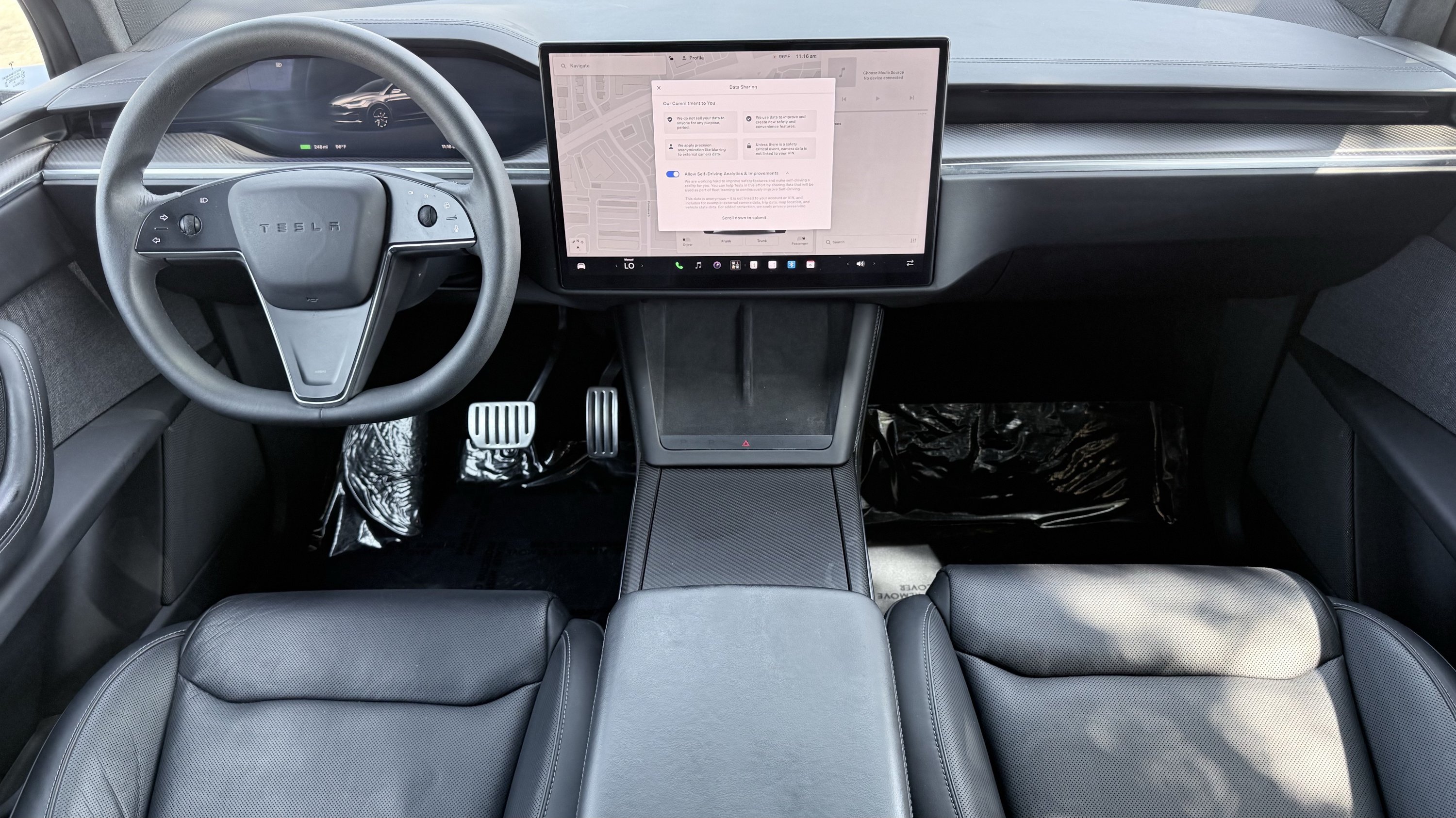 Used 2024 Tesla Model X Plaid AWD/4WD image 2