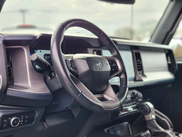 Certified 2023 Ford Bronco Outer Banks w/ Sasquatch Package image 18