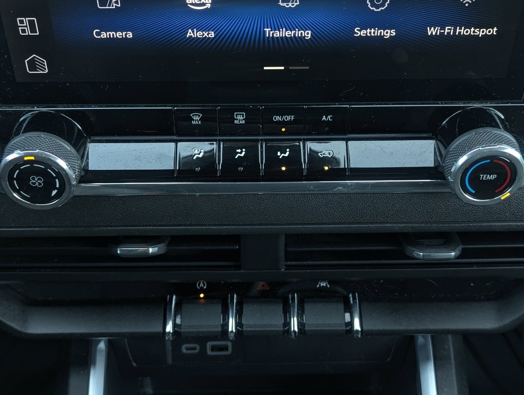 Used 2024 Chevrolet Colorado Trail Boss w/ LPO, Flex Utility Package image 28