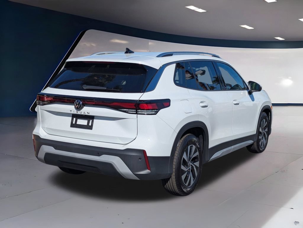 Certified 2026 Volkswagen Tiguan S FWD image 3