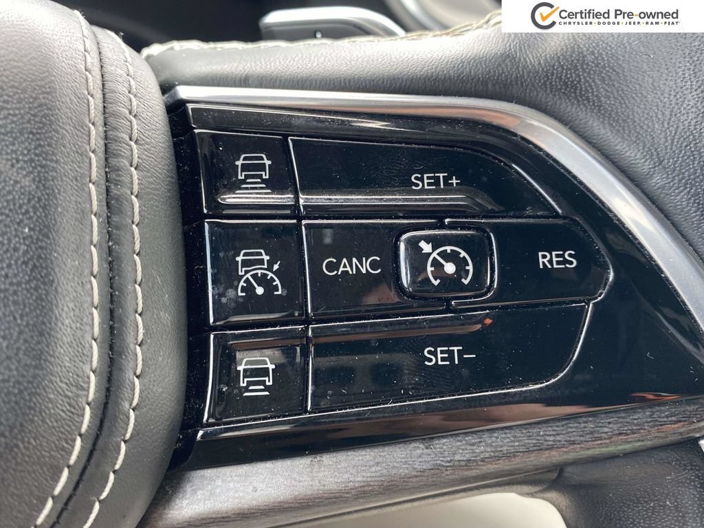 Used 2021 Jeep Grand Cherokee L Overland w/ Luxury Tech Group IV AWD/4WD image 62