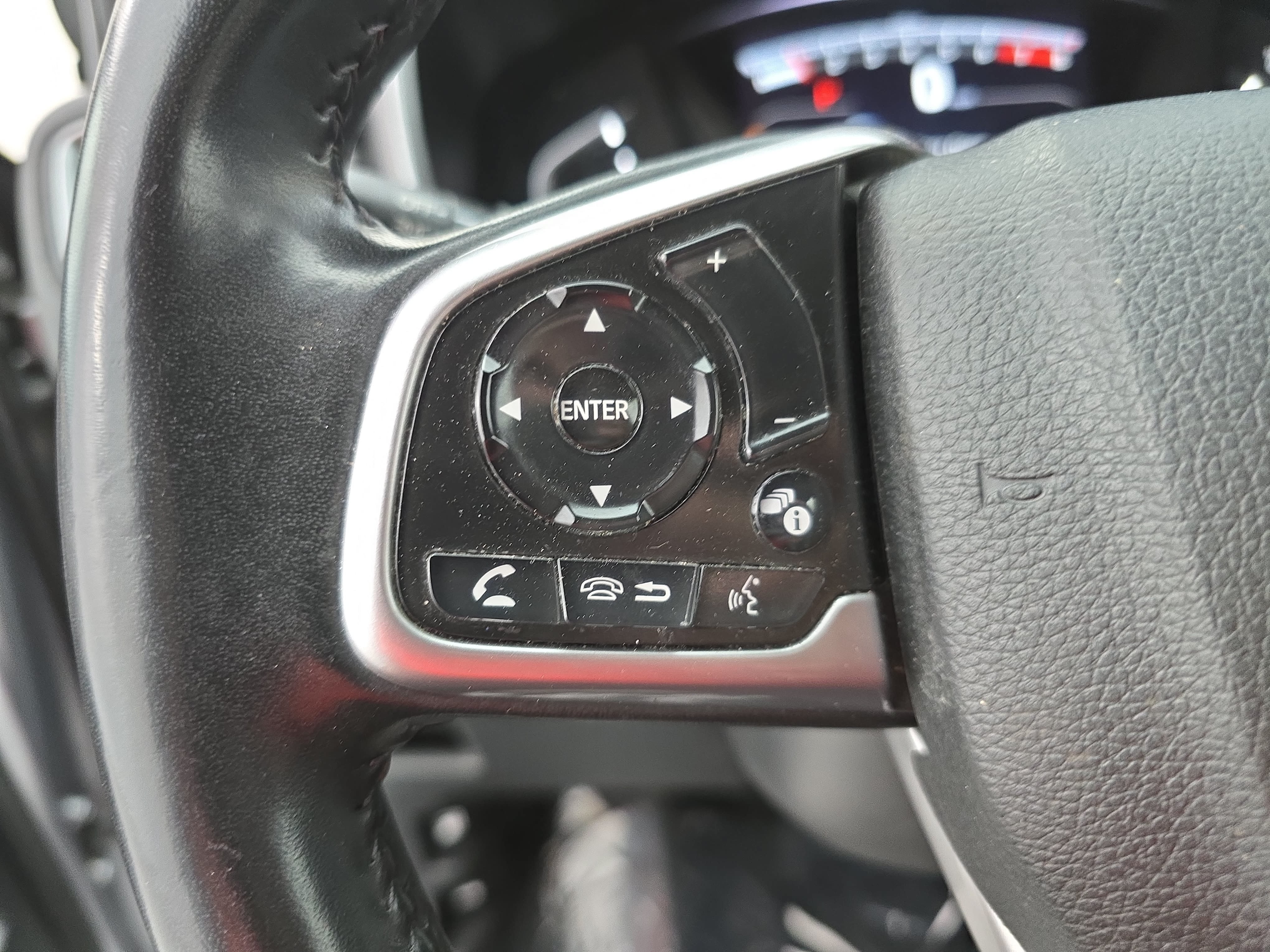 Used 2019 Honda CR-V EX-L image 17
