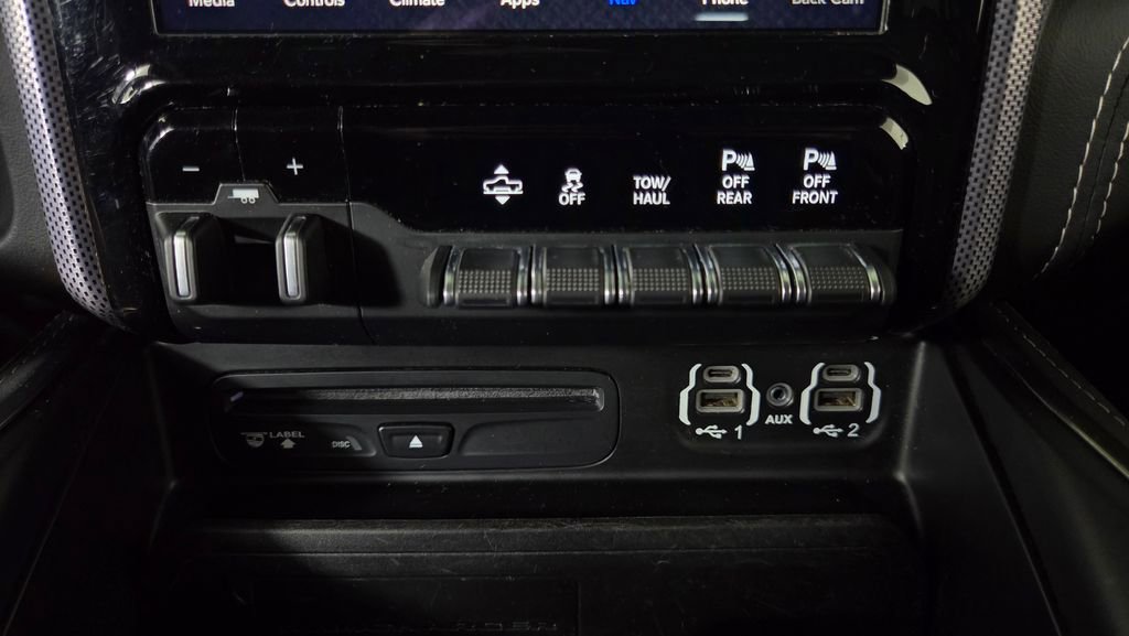 Used 2019 RAM 1500 Limited w/ Advanced Safety Group AWD/4WD image 26