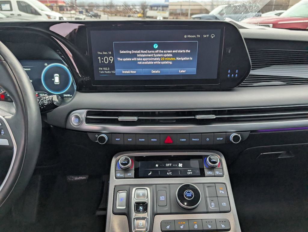 Used 2024 Hyundai Palisade Calligraphy image 21