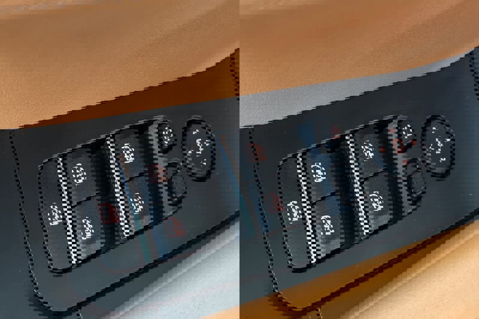 Used 2023 BMW X6 xDrive40i w/ M Sport Package image 13