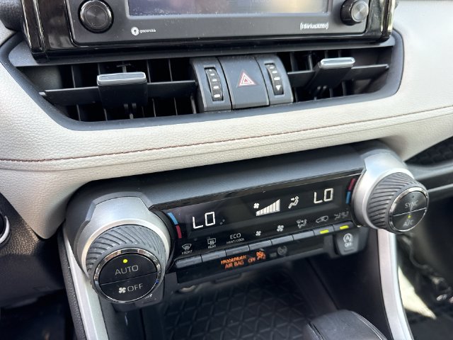 Used 2021 Toyota RAV4 XLE Premium FWD image 19