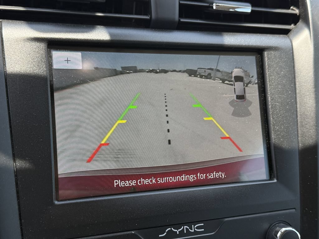 Used 2019 Ford Fusion SE w/ Equipment Group 151A FWD image 16