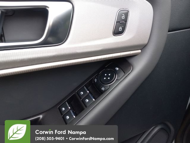 New 2026 Ford Explorer Active image 11